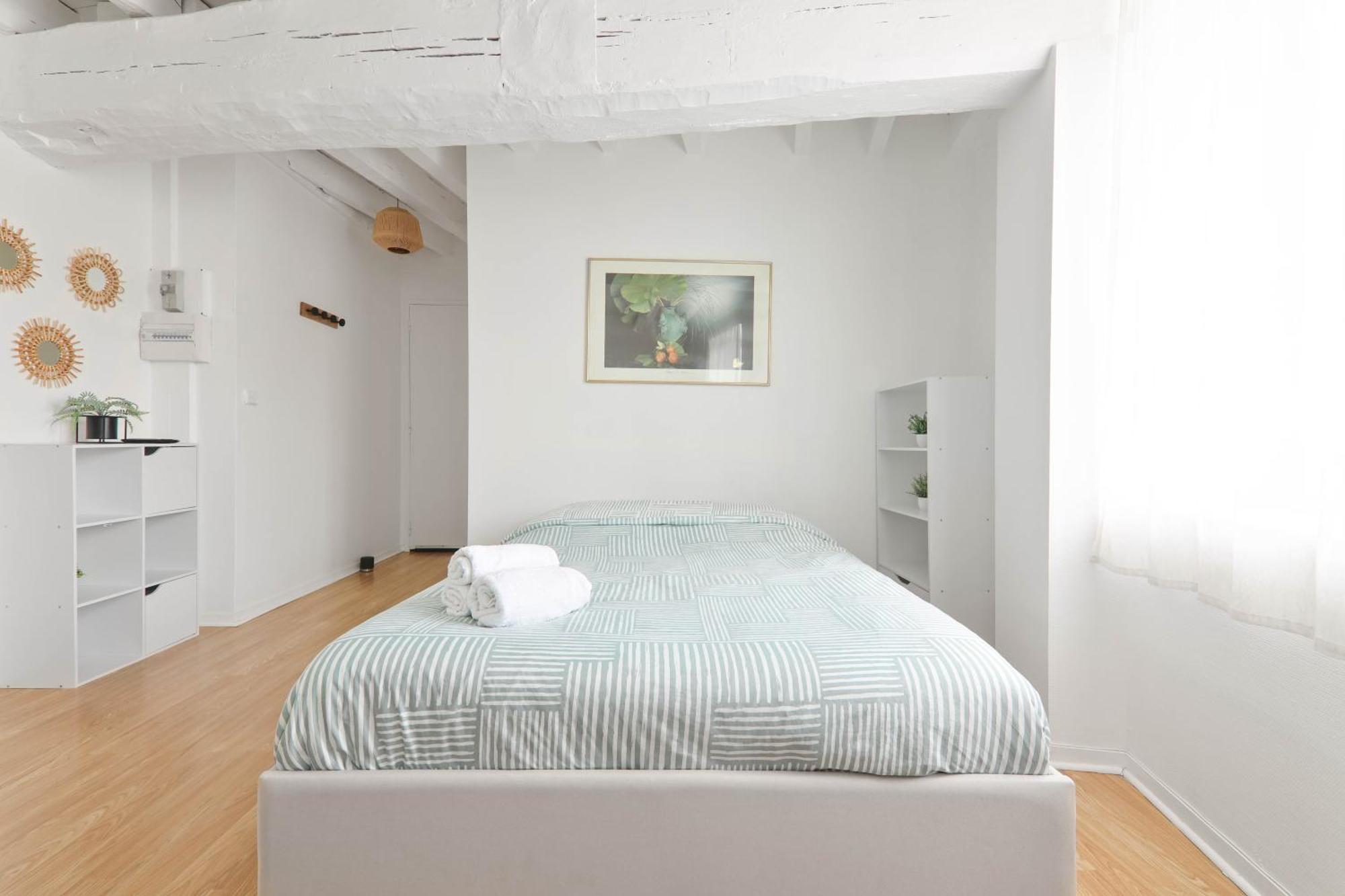 Studio Chaleureux A Etampes, France المظهر الخارجي الصورة